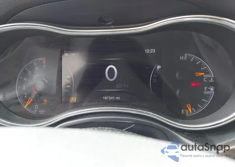 2016 Jeep Grand Cherokee Limited from USA, damaged, VIN 1C4RJEBG5GC500000